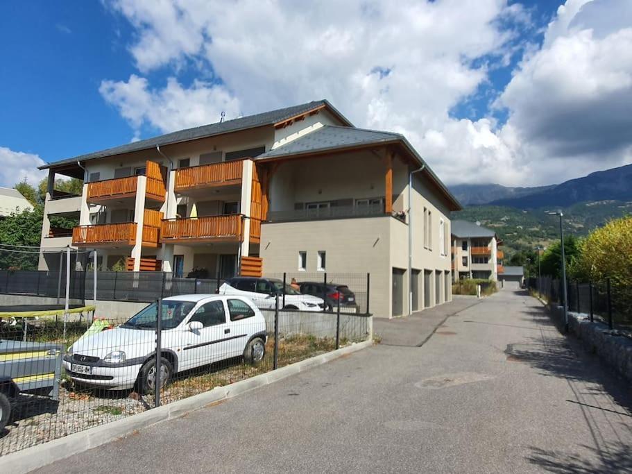 Superbe T2 Duplex Vue Sur Les Montagnes Apartment Шорж Екстериор снимка